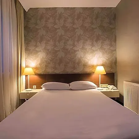 Hotell Park Polonezkoy 3*